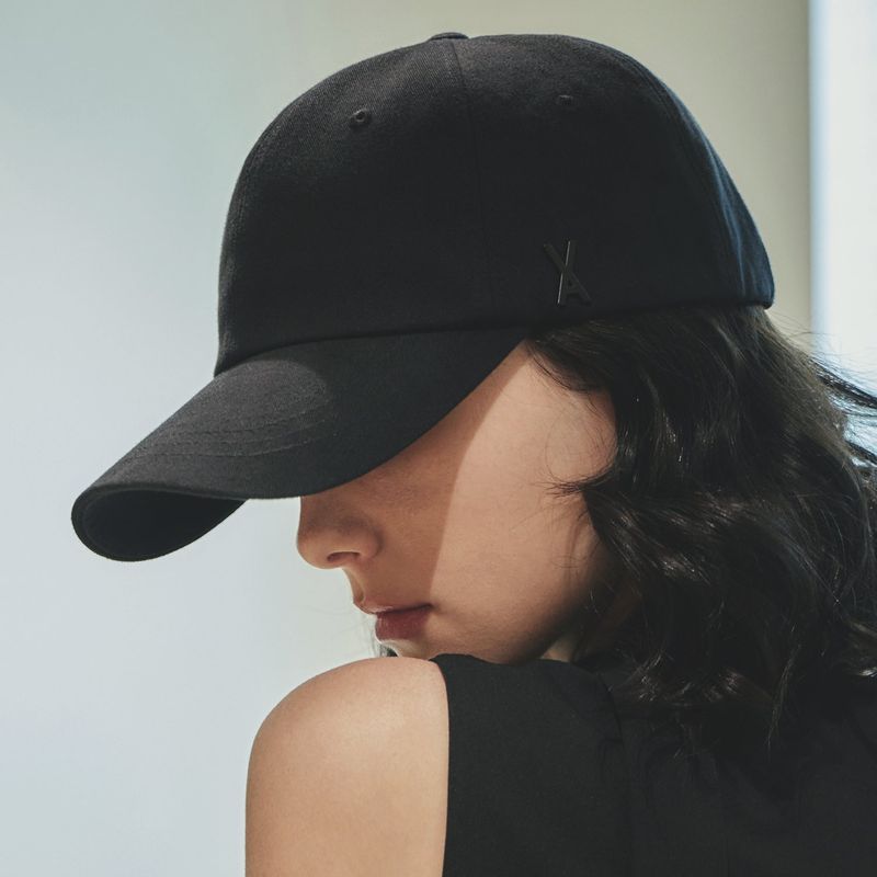 VA Black Stud Ball Cap / Black
