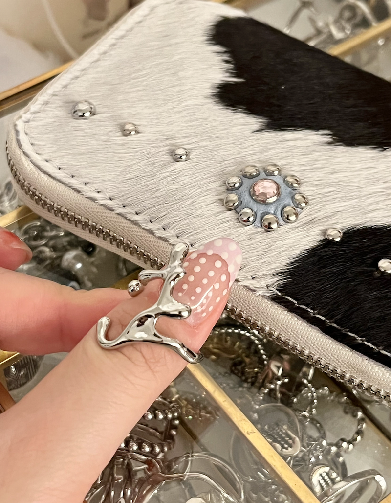Saudade Club（サウダージクラブ）の「ウェーブリングバージョン3（アクセサリー）」