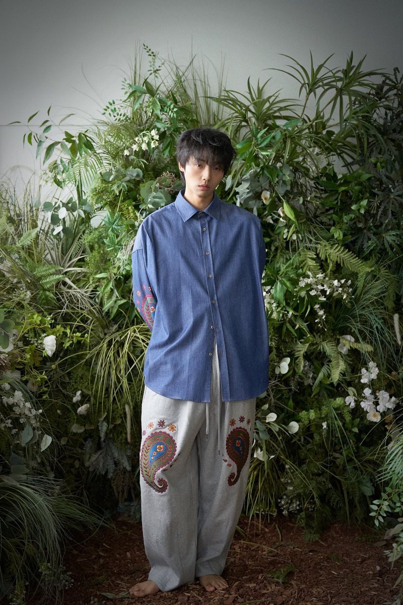 PAISLEY EMB. H-T SWEAT PANTS (Gray)