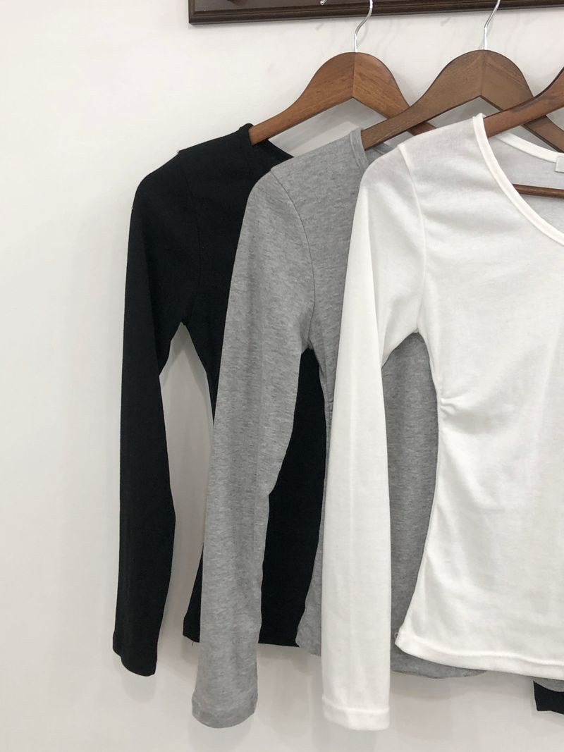 Slim Shirring V-Neck T