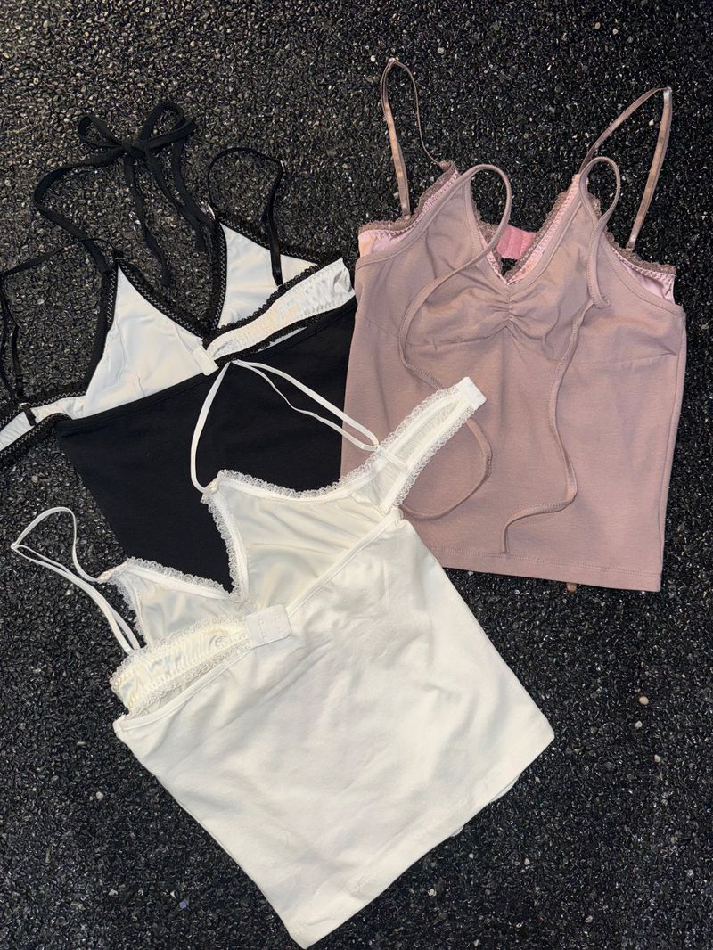  LACE SLEEVELESS TOP