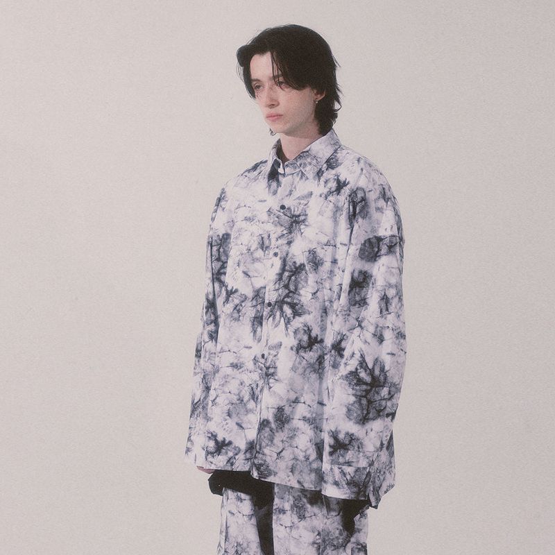 tie-dye shirt_white