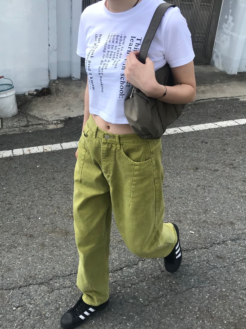 Life crop T
