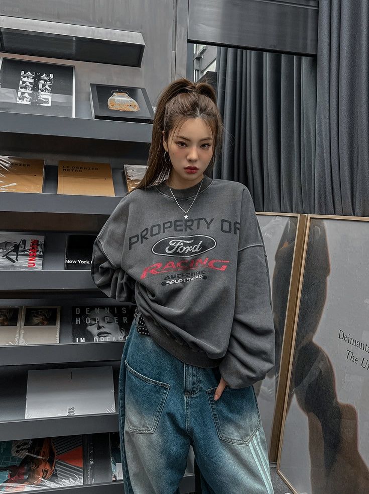 Ford washing oversized printed sweatshirt