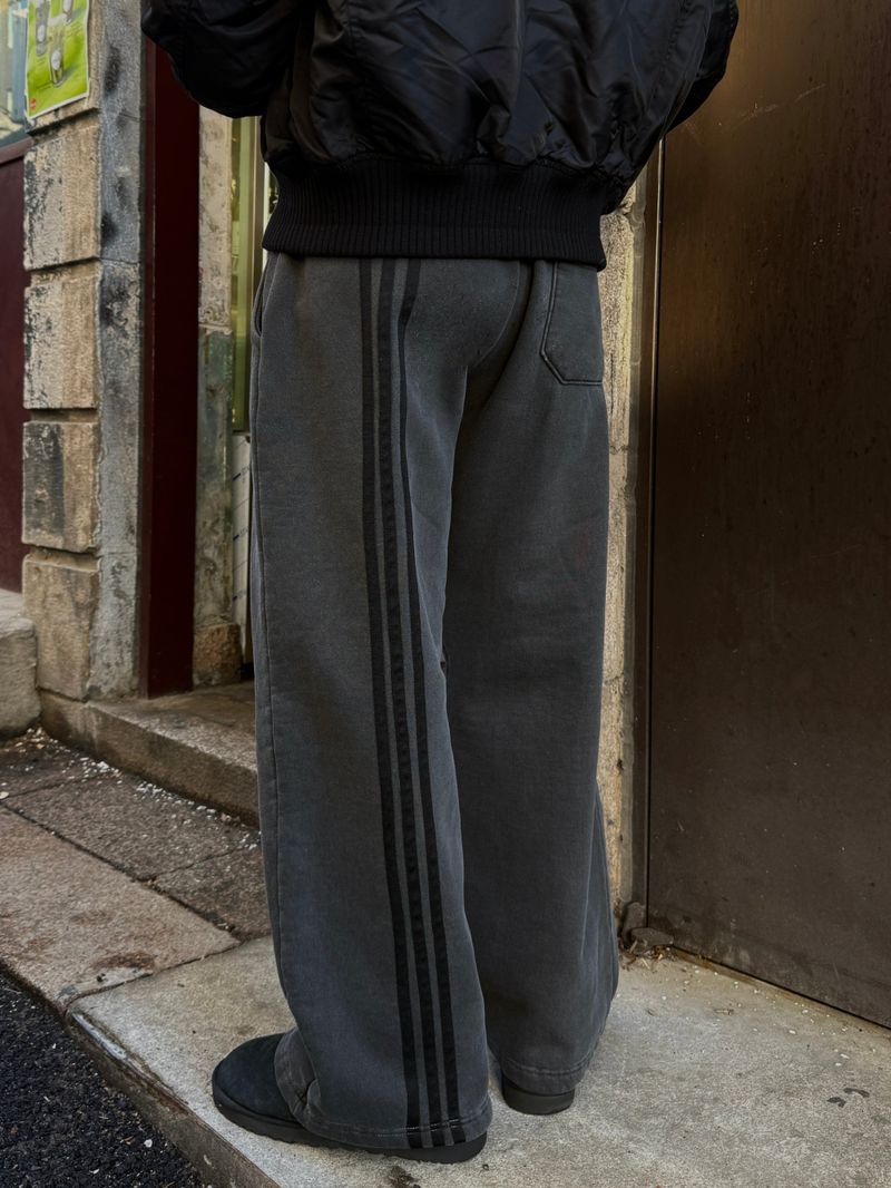 AVAND（アバンド）の「Back line pigment sweat pants（Pants）」