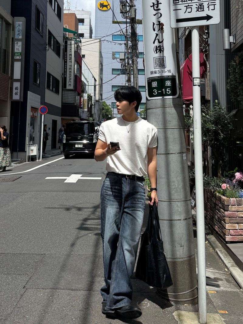 ダメージストレートデニムパンツ