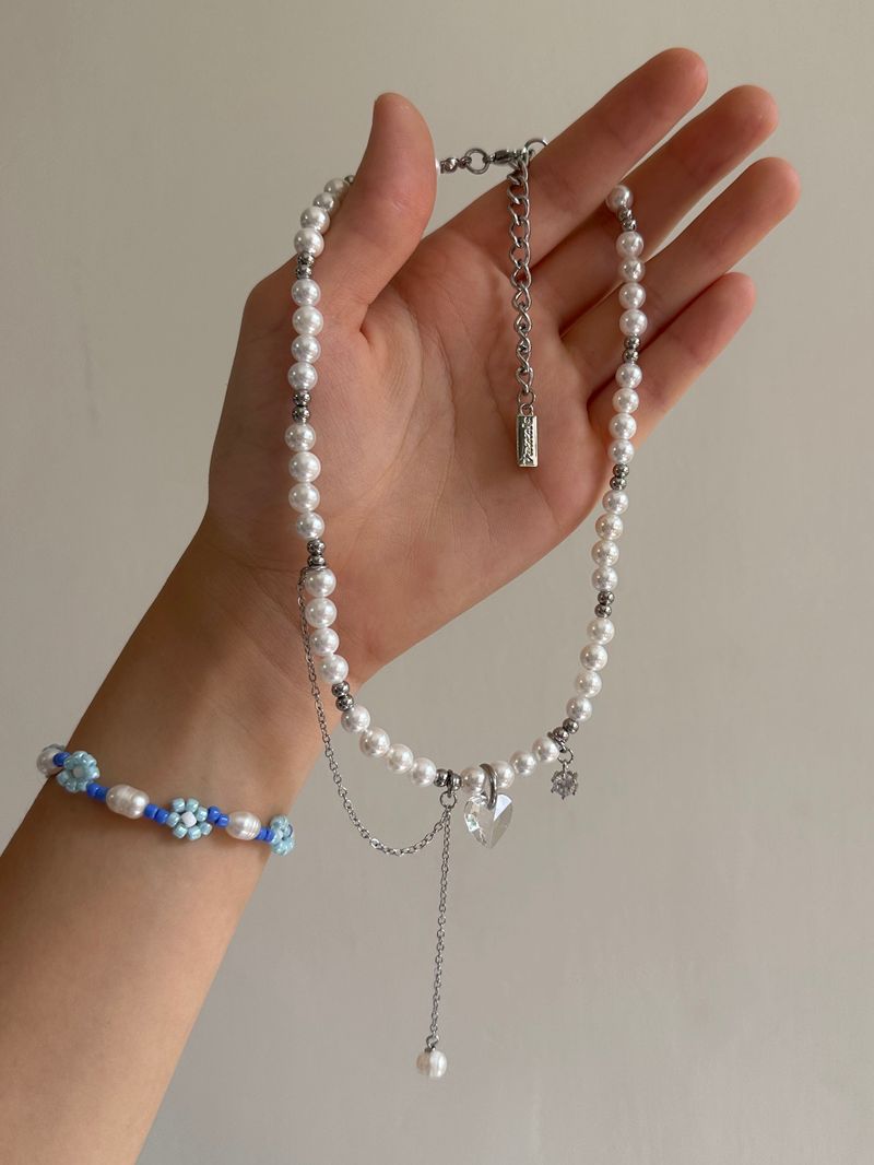 Vazzle(ヴァズル)の「【MADE】Custom Letter Paper Clip Freshwater Pearl Necklace( 3 words)(Accessories)」