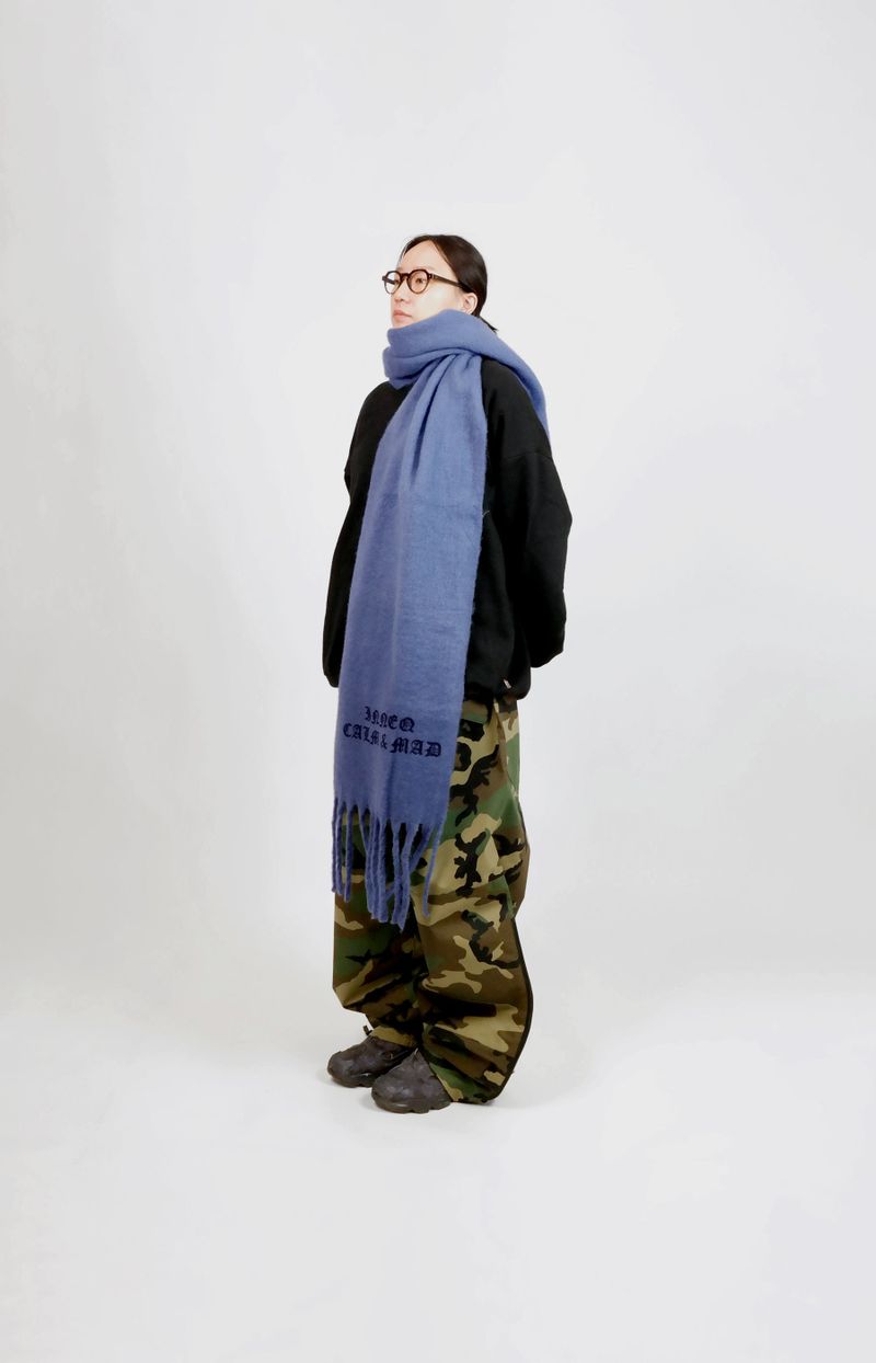 INNEQ（イネク）の「C&M muffler blue（Fashion Accessories）」