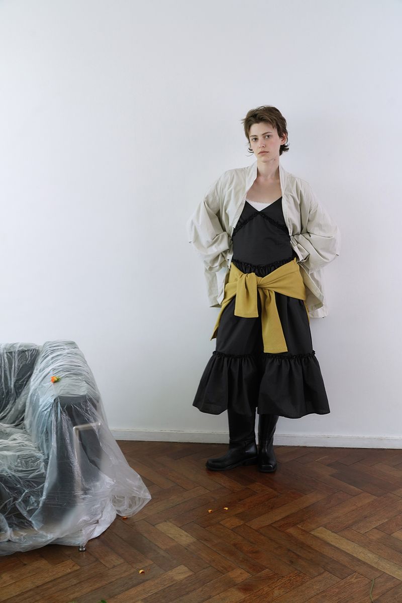 Silly frill dress_check