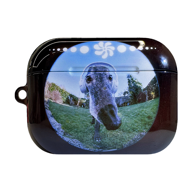 3amgang（スリーエイエムギャング）の「Furry Friends airpods case_Dog（Smartphone Accessories）」