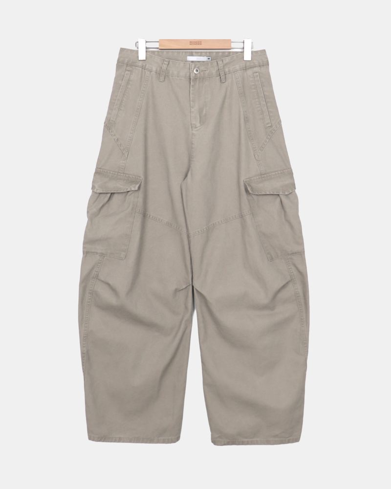 Liqu Panel Curved Wide Cargo Pants