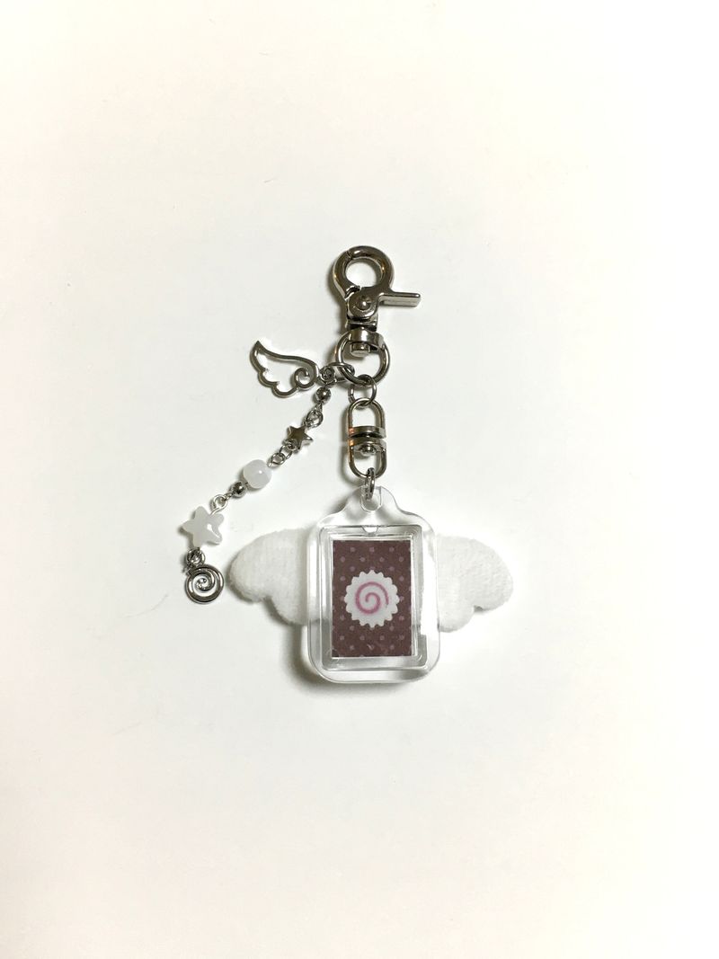[MADE] Dot dream keyring 
