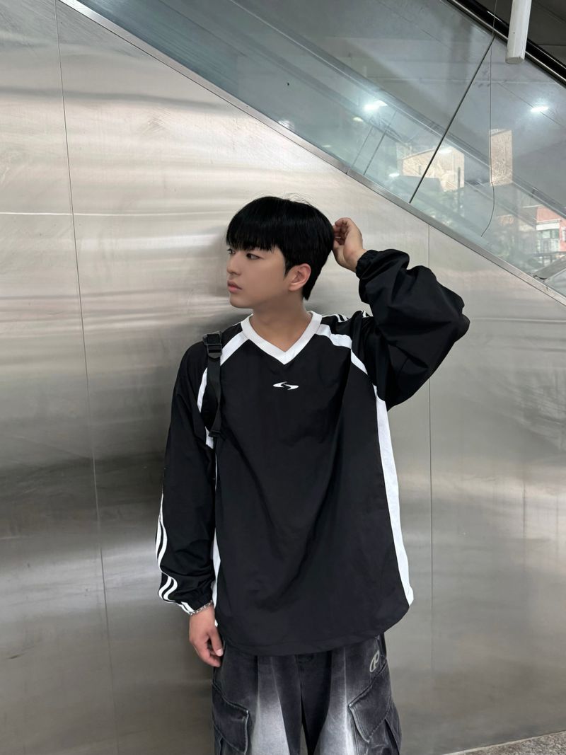 twin nylon sweatshirt