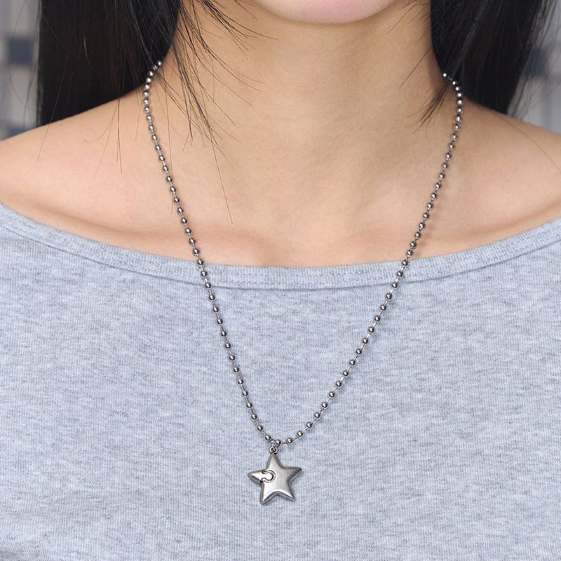 vintage star symbol necklace silver