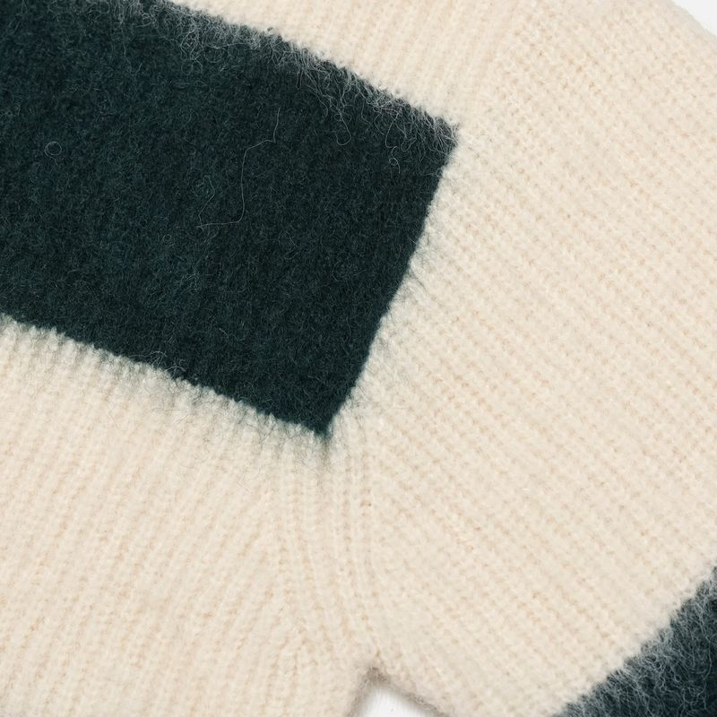 cander loosefit strip knit