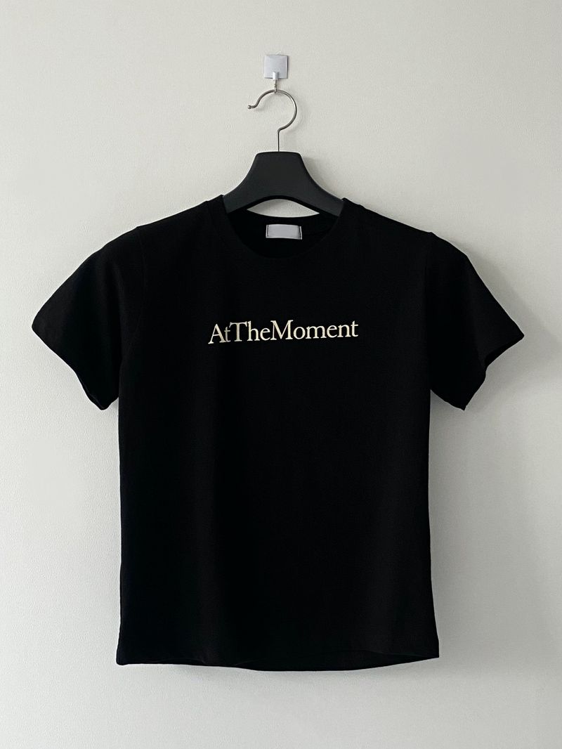 Instantaneous basic t-shirt