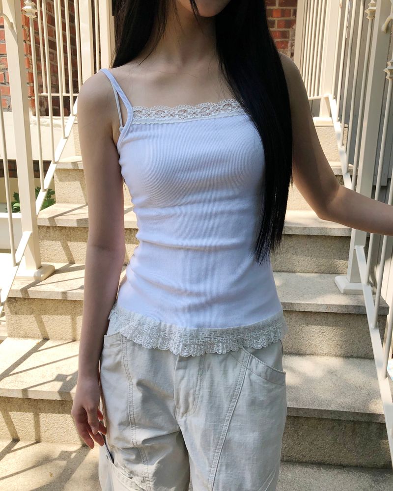 Etu Lace Sleeveless Top