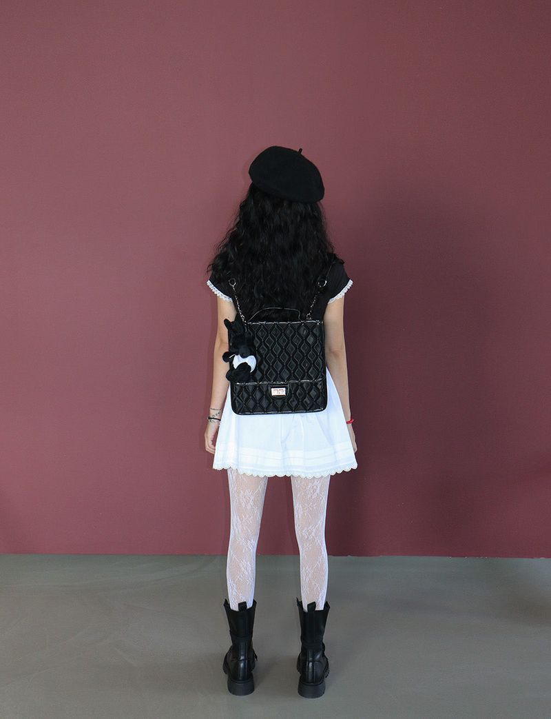 Pure lace bendable miniskirt