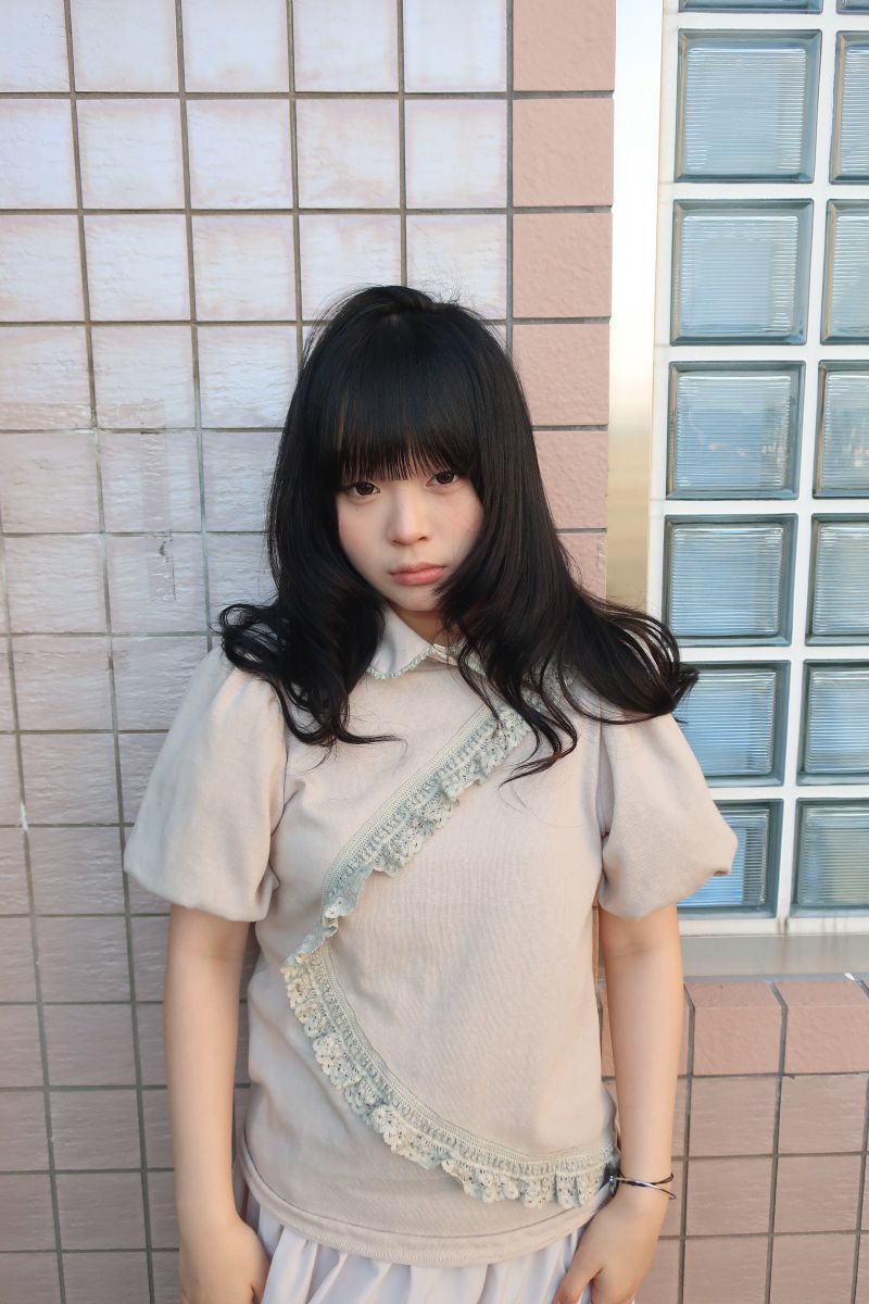 ドーリーフリルTシャツ
