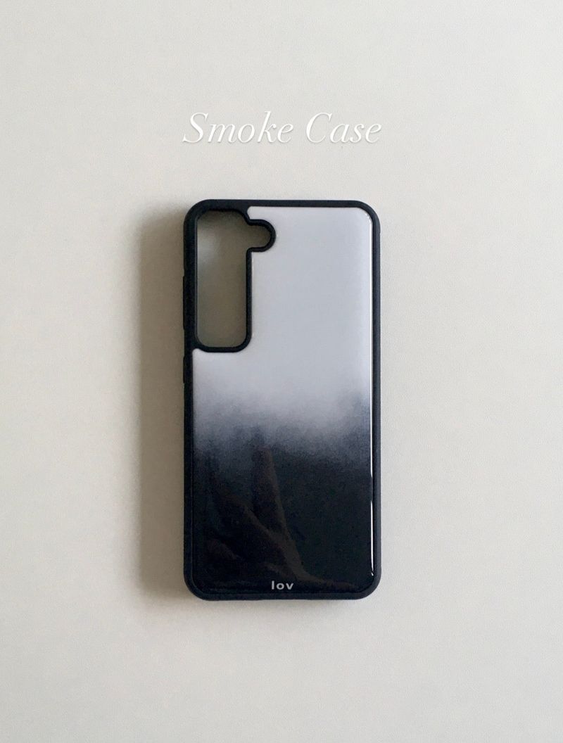 lovinhere(ラビンヒア)の「Smoke Epoxy Silver Case(Smartphone Accessories)」