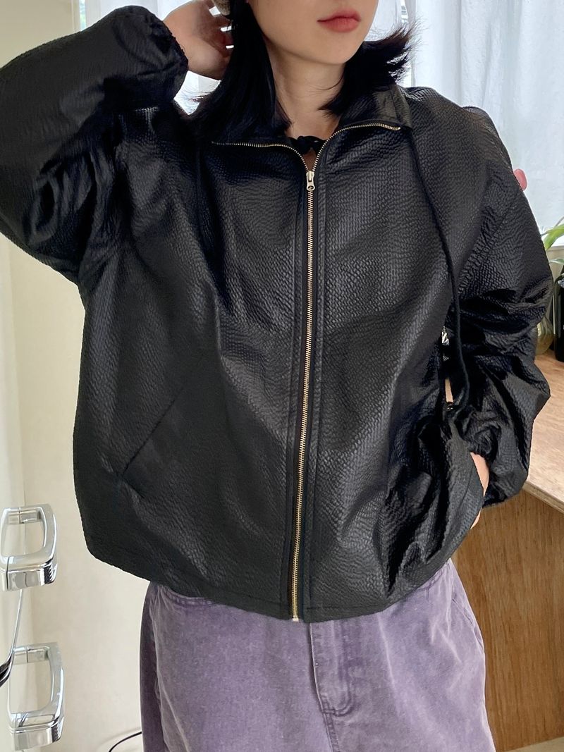 Lucid washing wide pants 