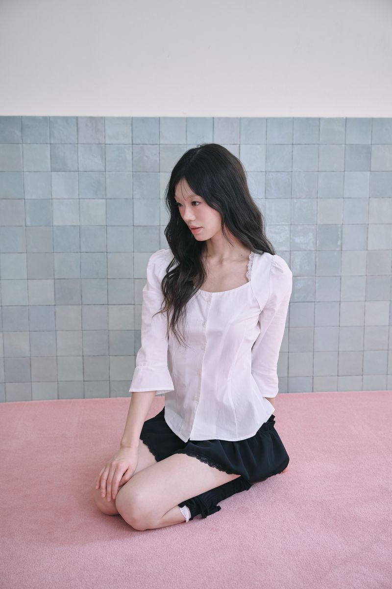 Mabel Lace Square-Neck Blouse (3 colors)