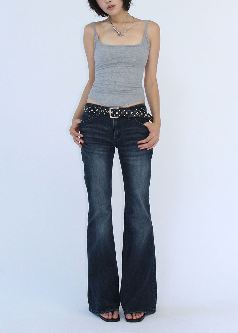 ROUND CUT SLEEVELESS
