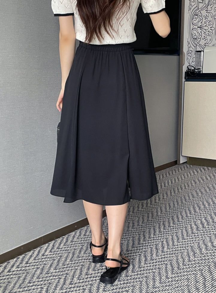 Charlene Two-Slit Banding Flare Skirt