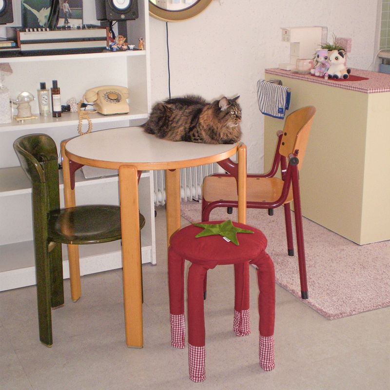 tomato stool