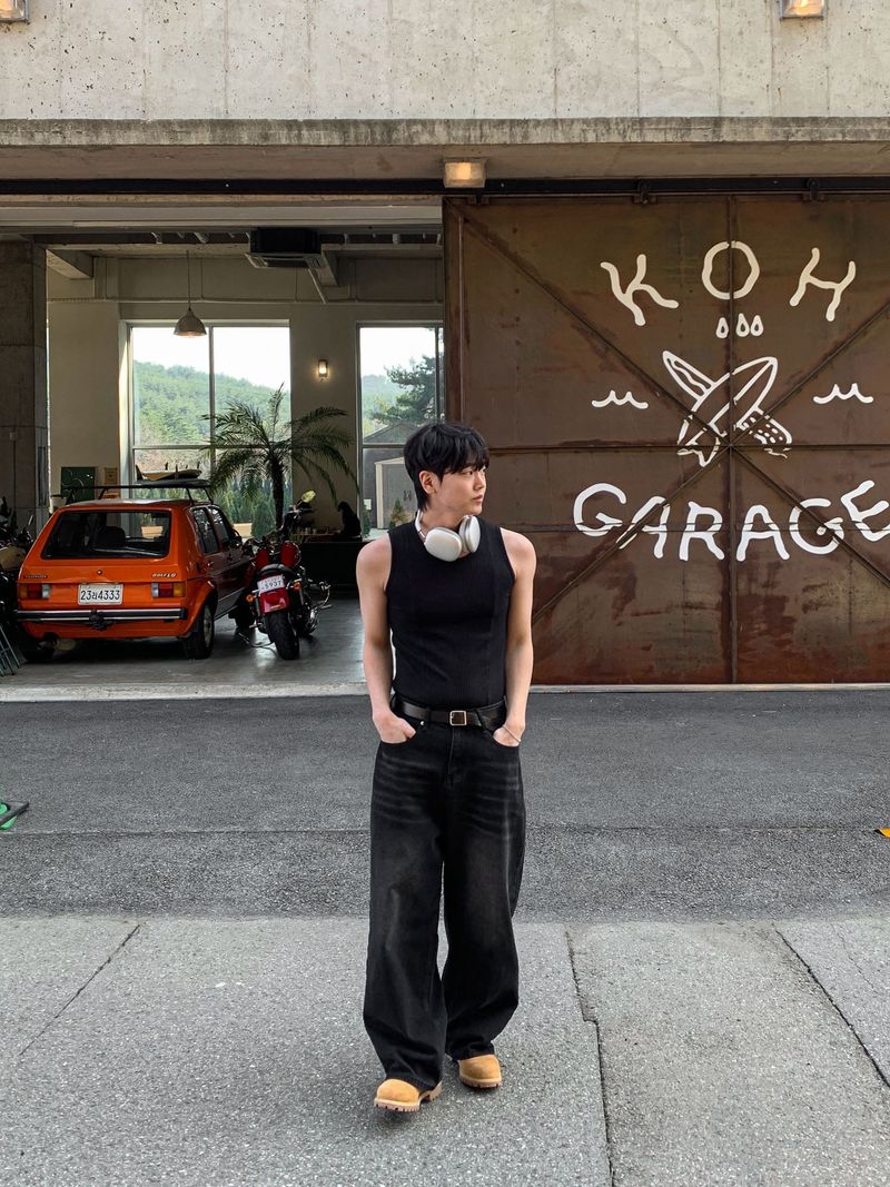 Madrid Cut Ribbed Sleeveless