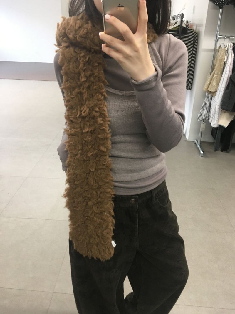 Movi Fluffy Fine Wool Muffler (4 Colors)