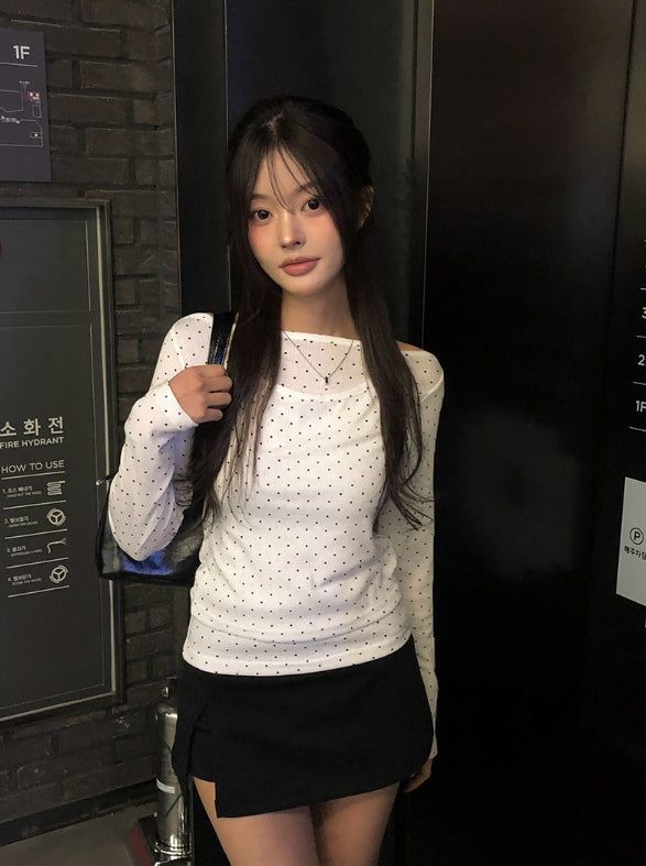 Rueun Training Slit Mini Skirt