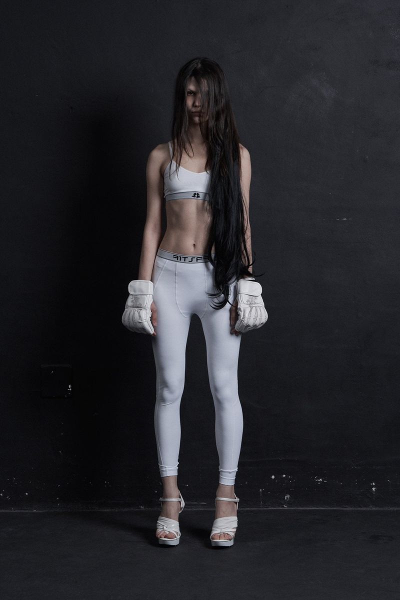 R1004（アールワンサウザンフォー）の「R1TSFR LEGGINGS WHITE（Pants）」