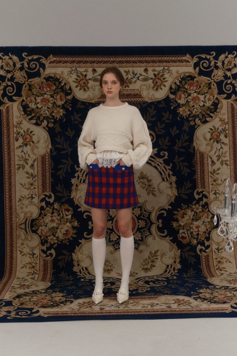 Cropped sweater (With slip)