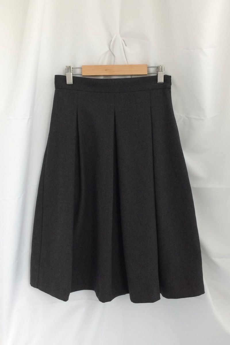 veloni basic bell pleats skirt
