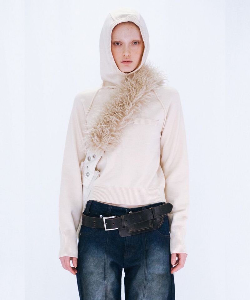 VIAVANDA（ヴィアヴァンダ）の「KNIT HOODIE TOP（Tops）」