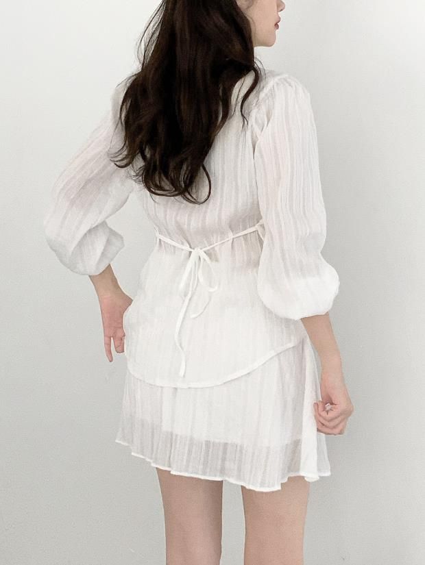 Adorable blouse (2 colors)