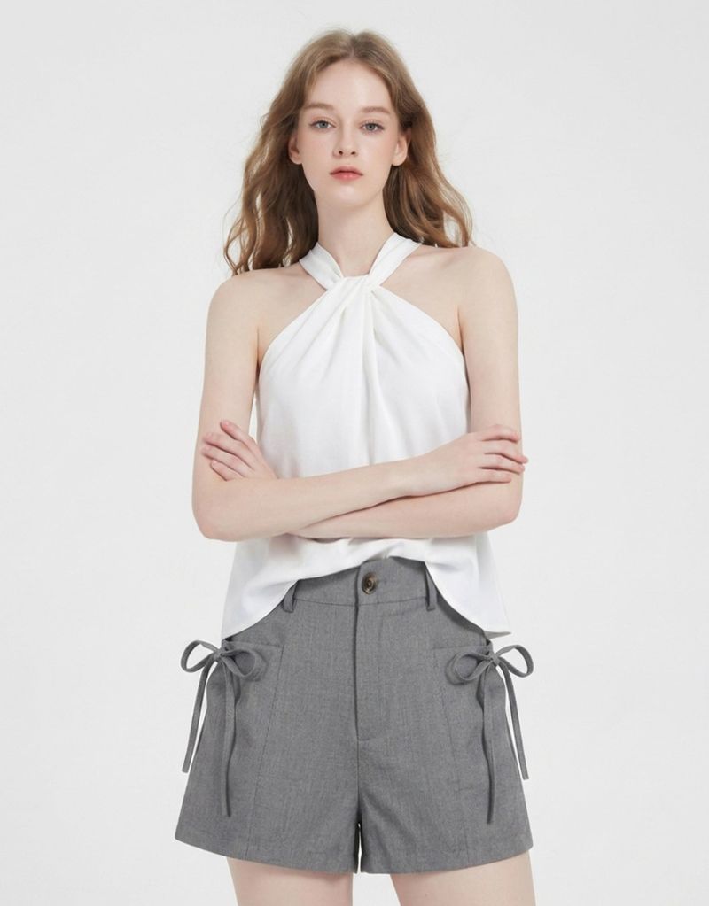 TWEEDY-A（ツウィーディア）の「シアツイストドレープフレアスリーブレスブラウス White（トップス）」