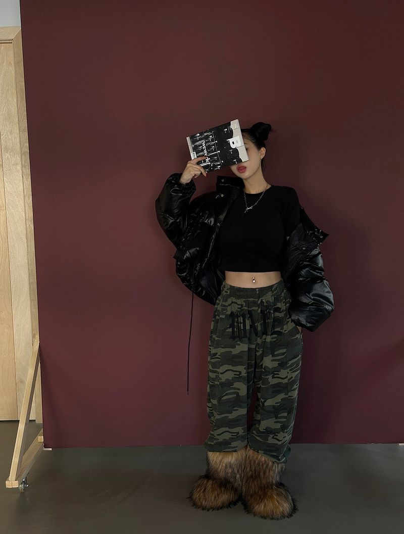 Camouflage Lettering Jogger Pants
