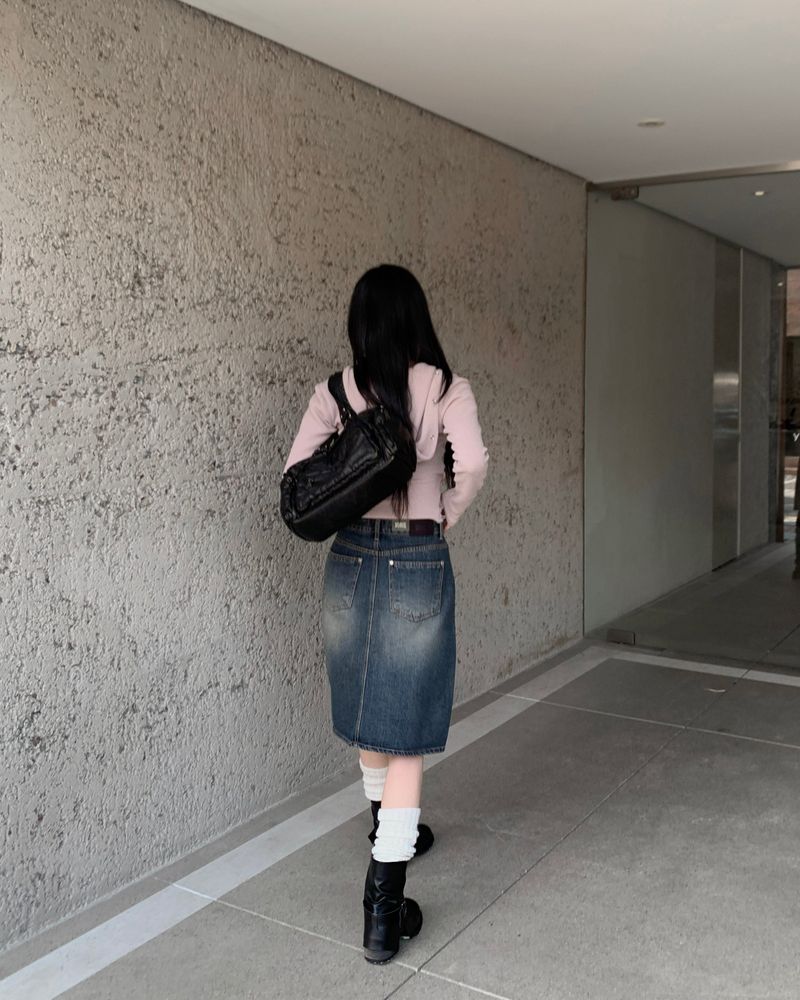 Belt low boots