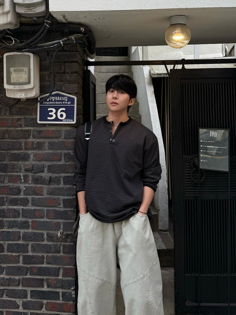 Dun strip henry tee