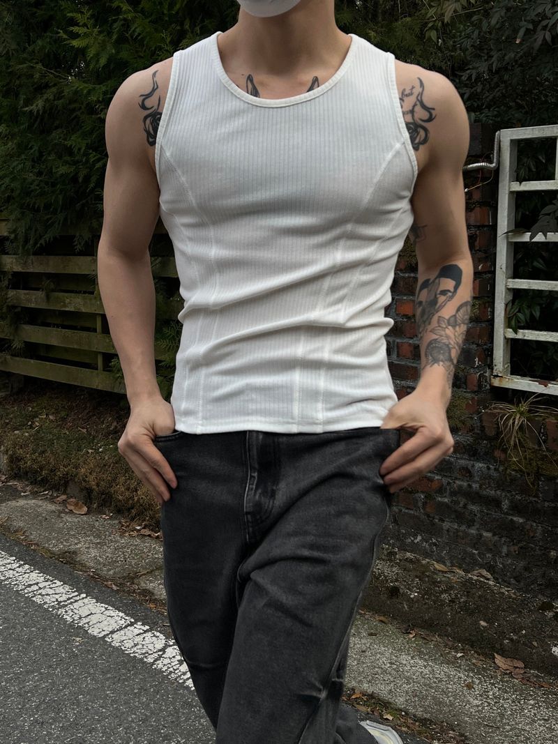 EGONLEO(エゴンレオ)の「Double cut sleeveless(3colors)(Tops)」