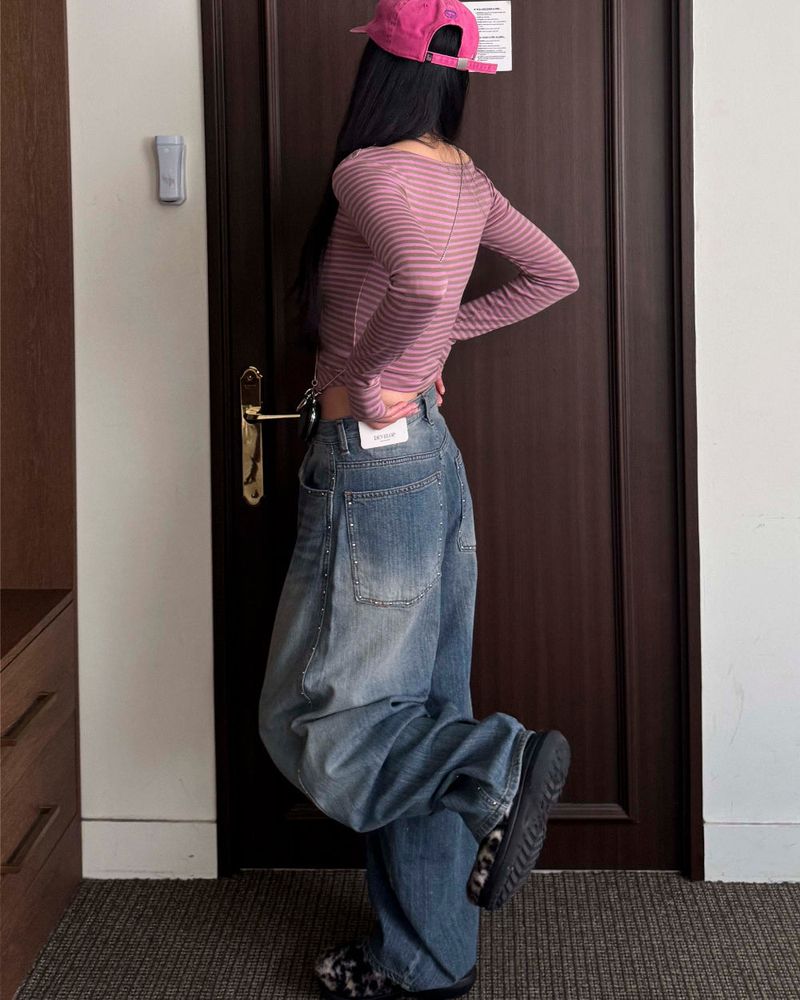 Stud denim pants