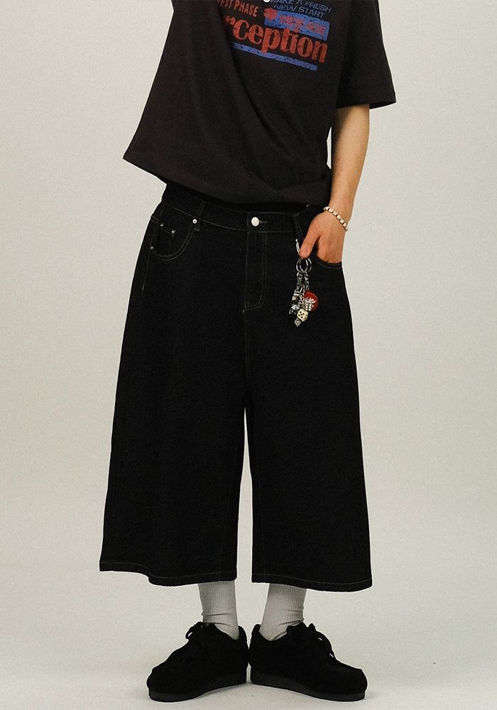 SEMIKAJI（セミカジ）の「TE SELVAGE WIDE BERMUDA DENIM（Pants）」