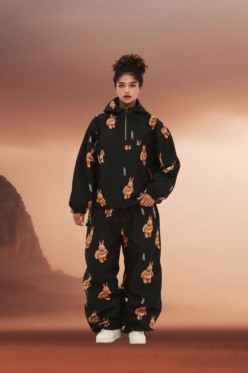 BSRABBIT（ビエスラビット）の「3D BEARRABBIT WIDE TRACK PANTS BLACK（Pants）」