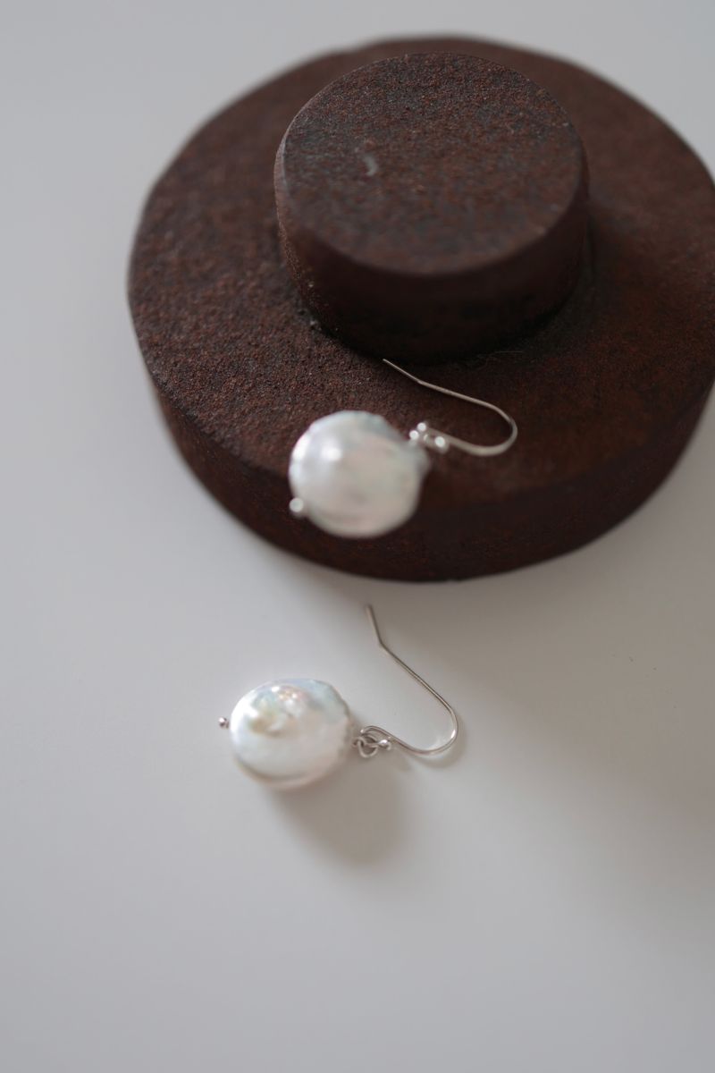Big Clock Pearl Silver 925 Pierce handmade