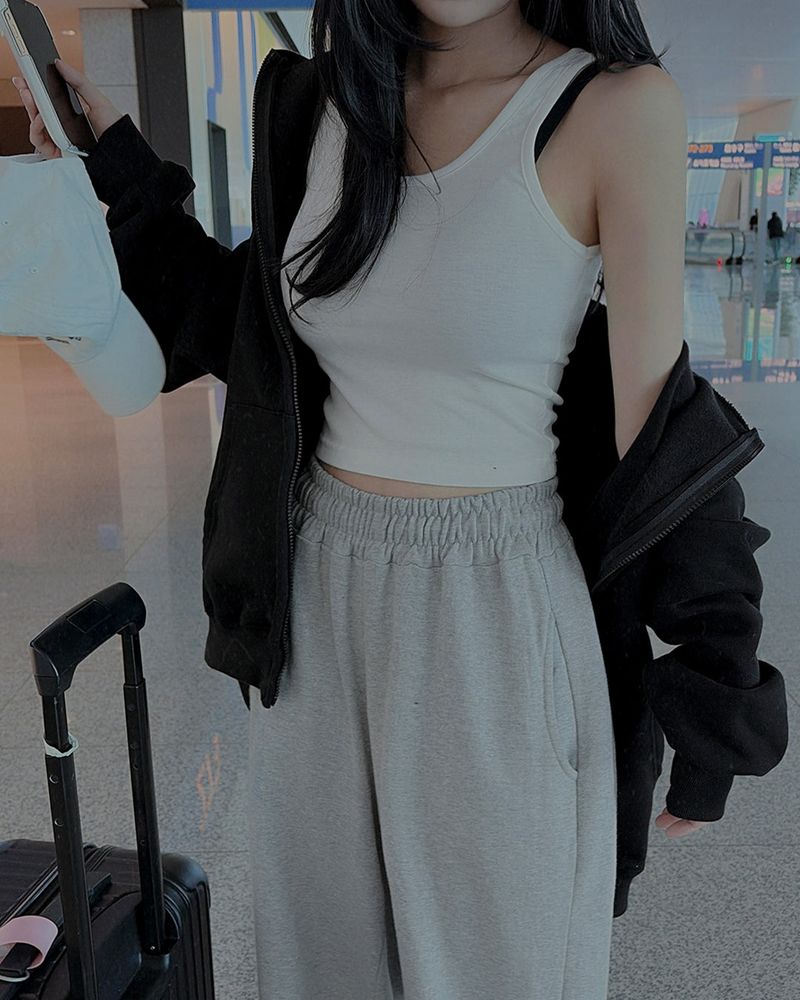 Rati Sleeveless