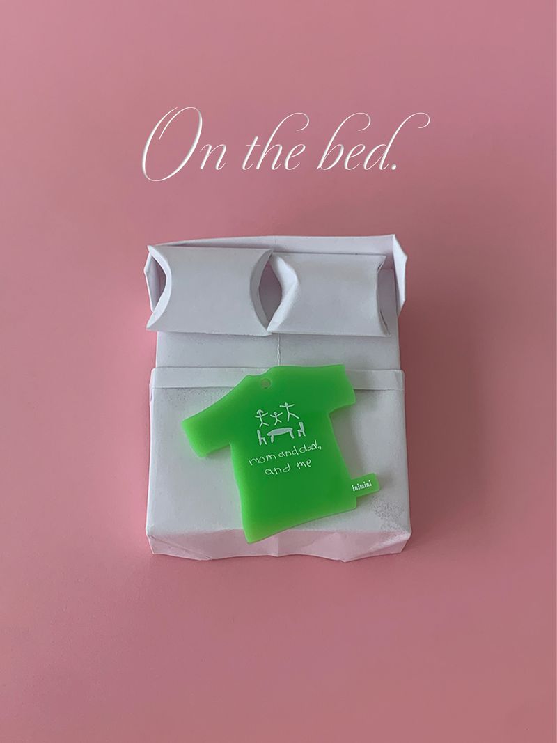 inimini(イニミニ)の「Green T-shirts keyring(Toys/Key Holders)」