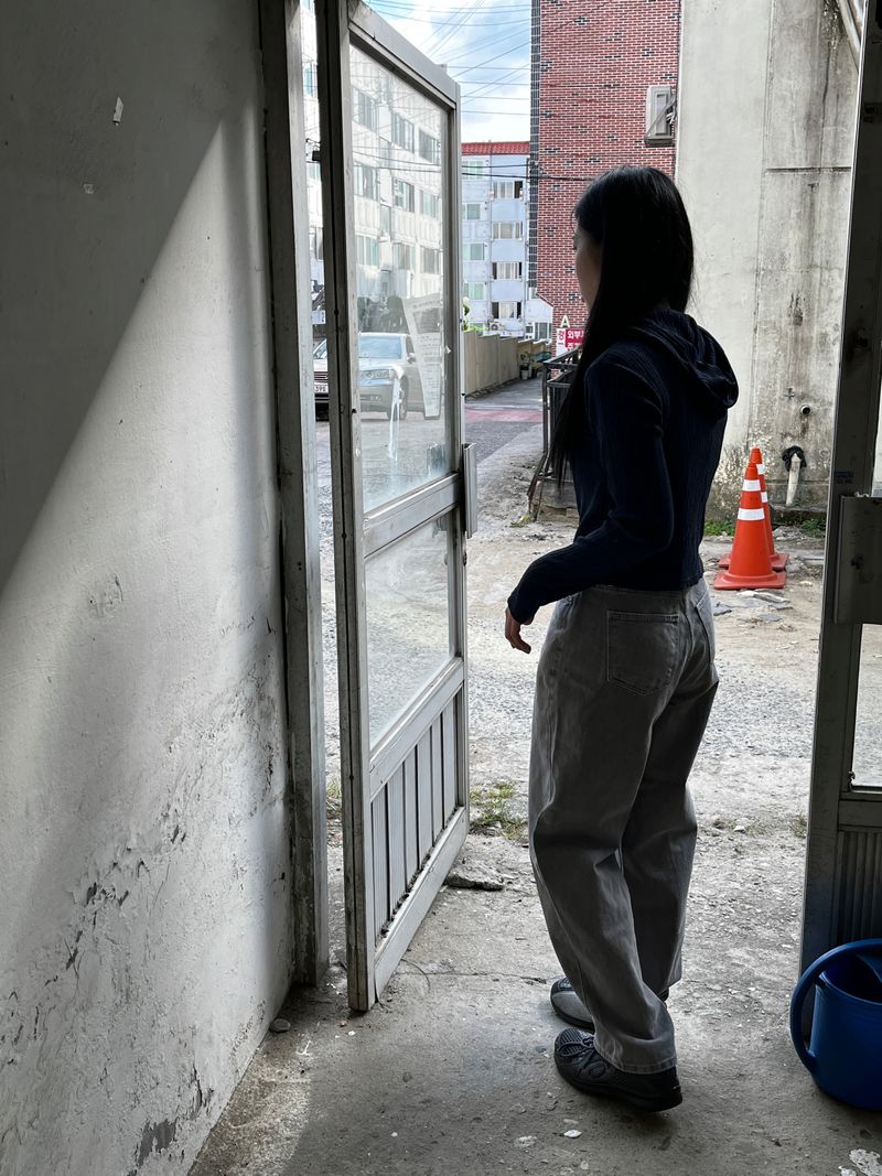 Slit puff point pants