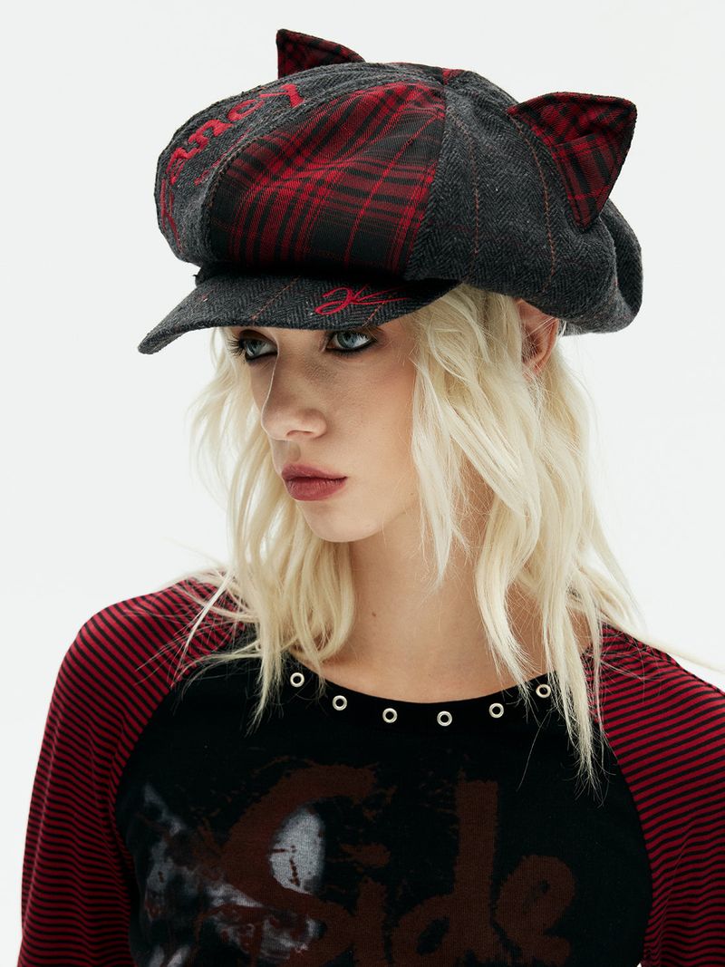 Emoha Asuka's punk cat ear newsboy hat